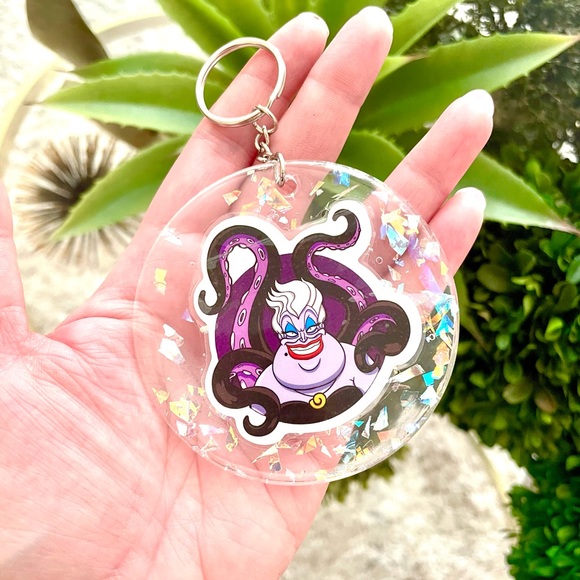 Ursula Acrylic Keychain - Picture 3 of 4